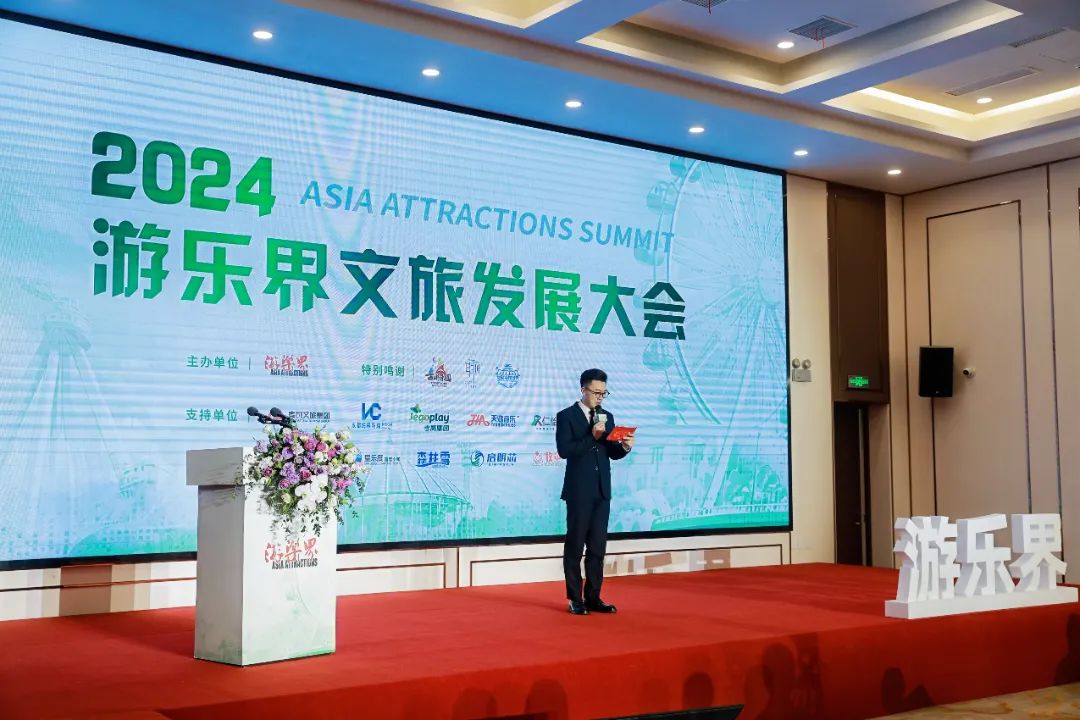 金冠荣耀，见证卓越！今年会jinnianhui,今年会官方网站游乐斩获两项重量级大奖